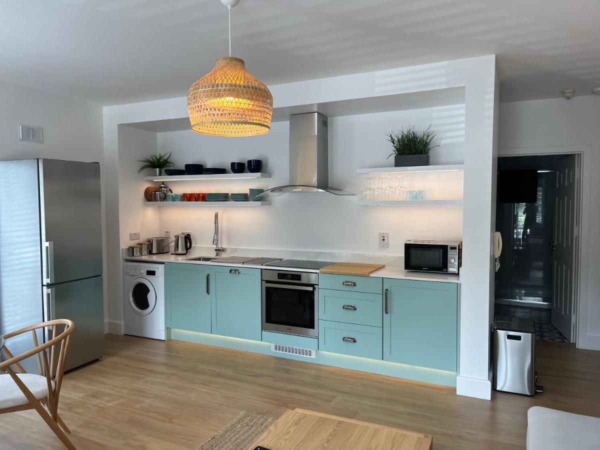 2 Bedroom Apartment Central Town Location Enniscorthy Bagian luar foto